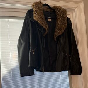 Women's Black Faux Fur Collar Jacket